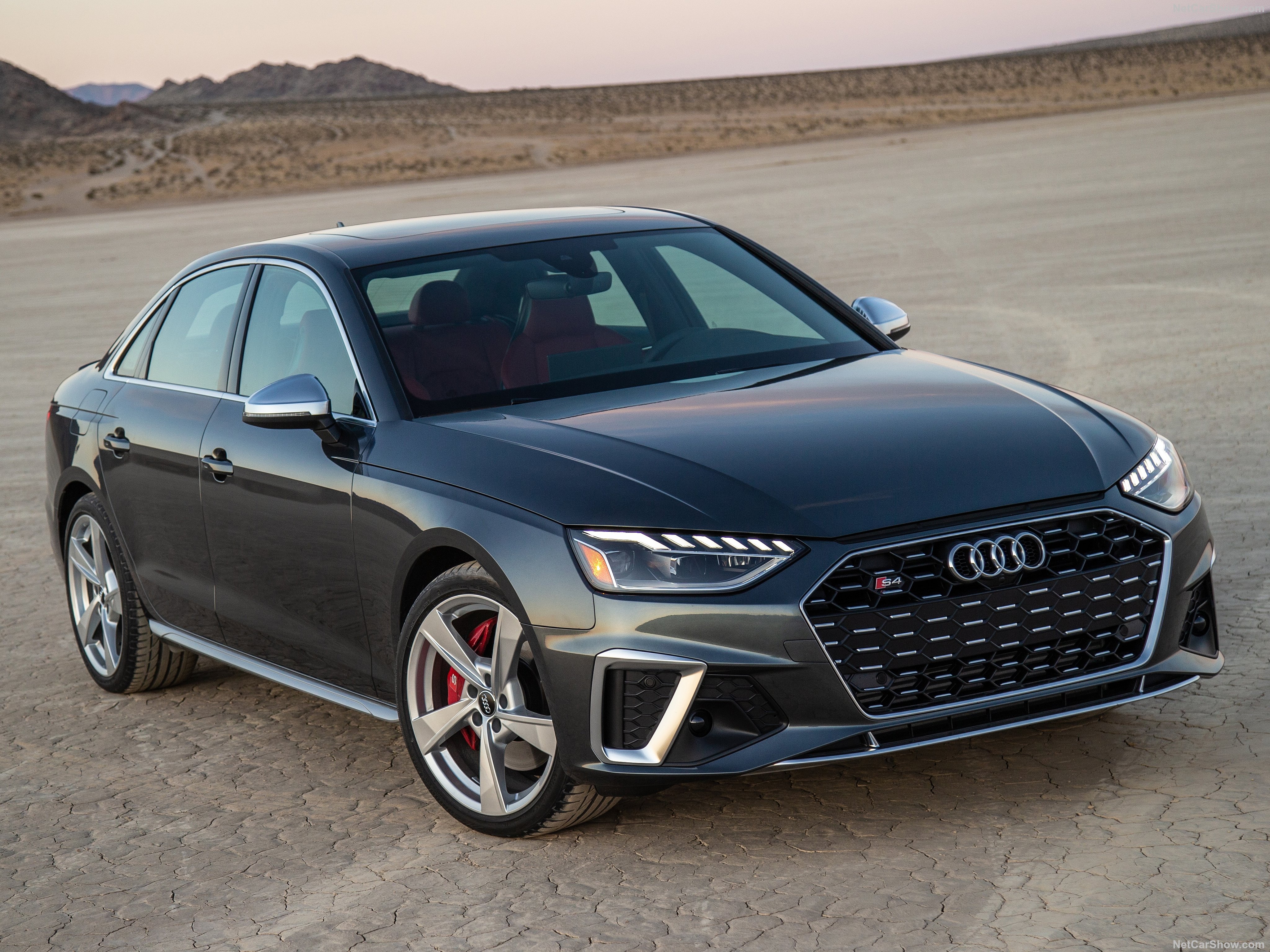 Audi̇ A4 Sedan