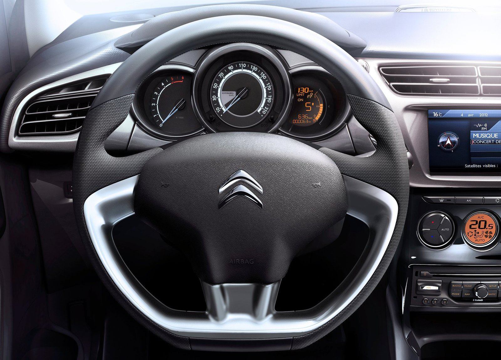 Araç Görseli Küçük 4