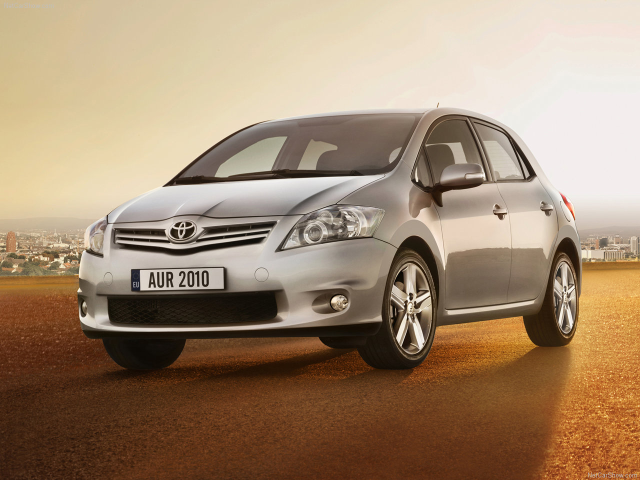 Toyota Auri̇s